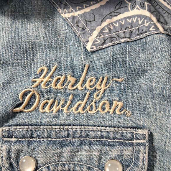 Harley Davidson denim long sleeve shirt - Picture 4 of 10